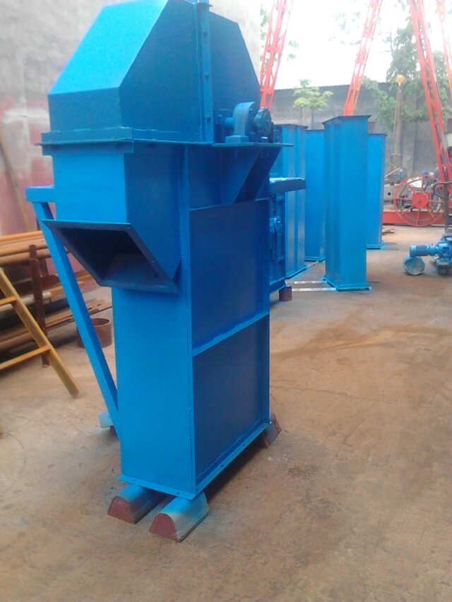 垂直振動(dòng)提升機(jī)廠家解說(shuō)其防滑裝置調(diào)節(jié)(垂直振動(dòng)提升機(jī)用途)