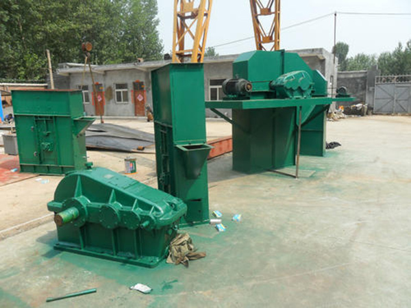 斗式提升機為什么需要安裝清料設(shè)備？